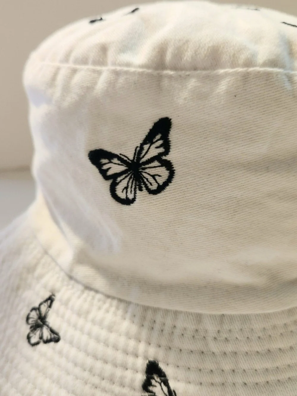 🩷White Butterfly Print Girl's Reversible Bucket Hat Size: OS